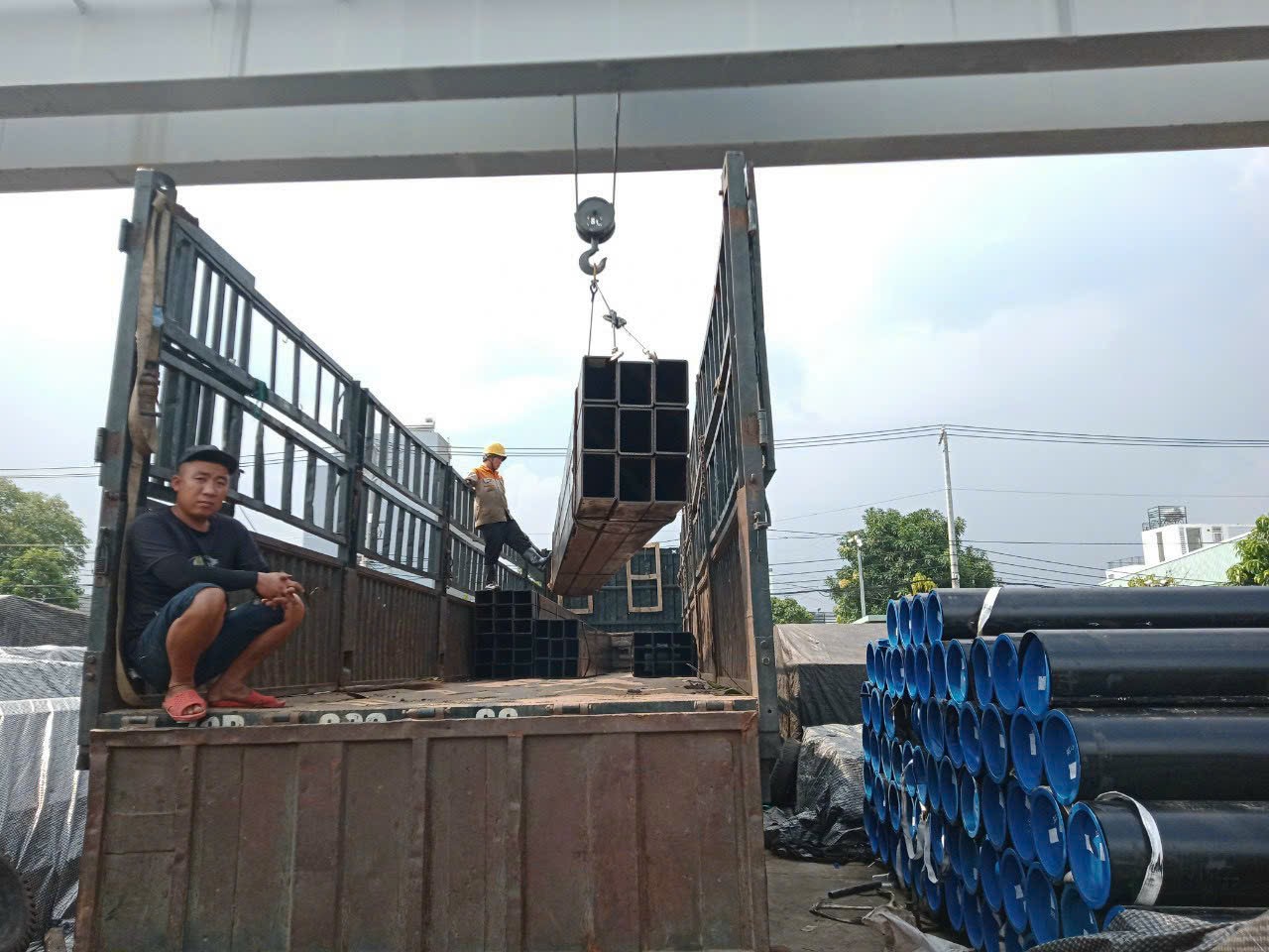 THÉP HỘP 50X100X1,5MM, THÉP HỘP CHỮ NHẬT 50X100X1,5LI